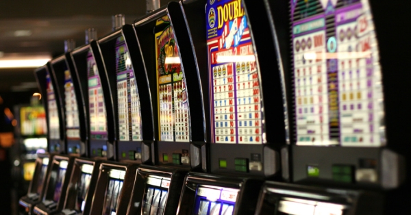 Play for High 40 Line Slot Machines